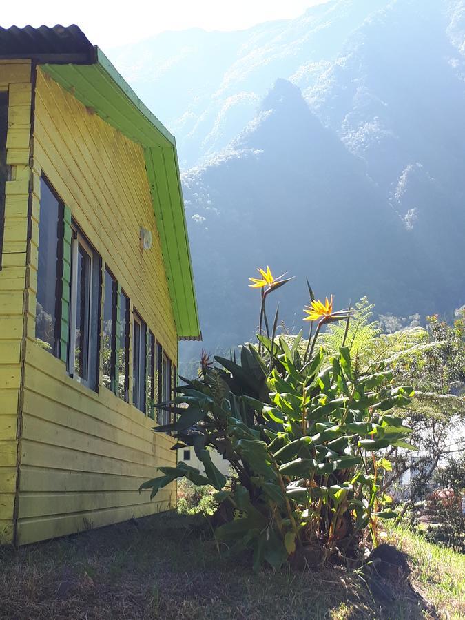 Olatika - Gite Des Cascades Cilaos Buitenkant foto